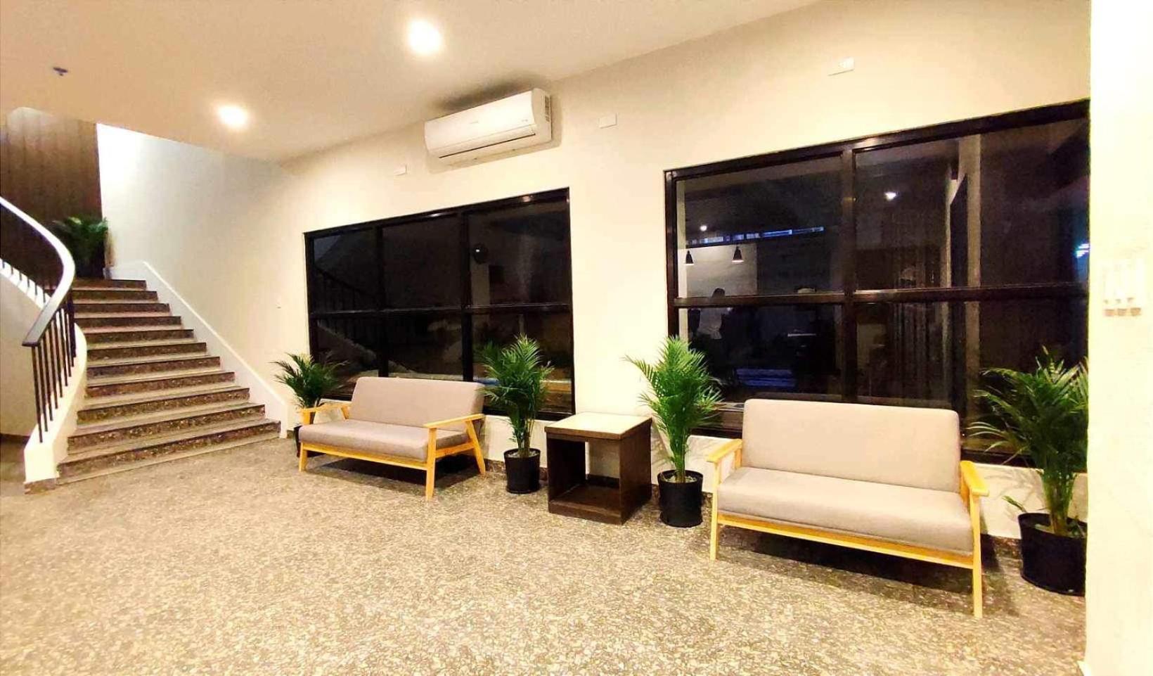 Rudolfo Suites Roxas City Exterior foto